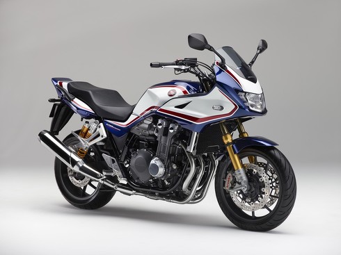 CB1300 新型 ホンダ
