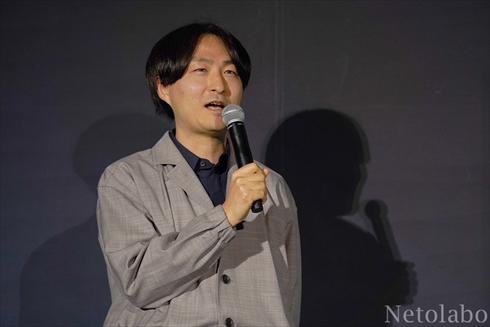 平手 岡田 志尊 さんかく窓