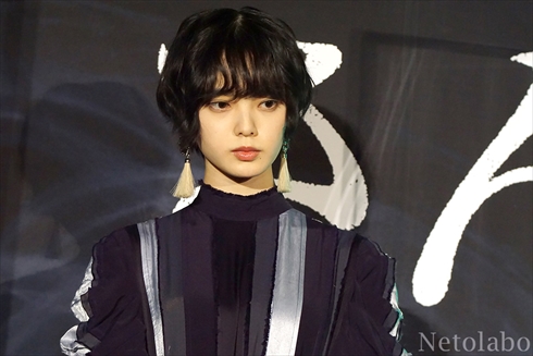 平手 岡田 志尊 さんかく窓