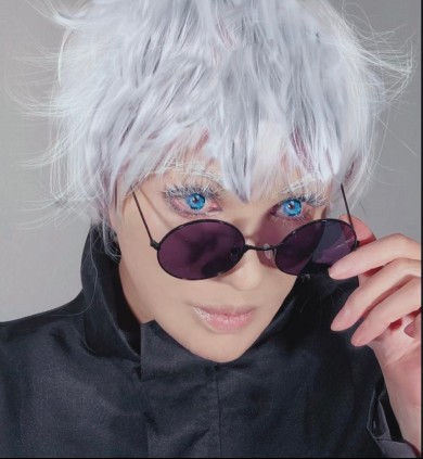 叶美香 叶恭子 叶姉妹 コスプレ 週刊少年ジャンプ 冥冥 呪術廻戦 五条悟