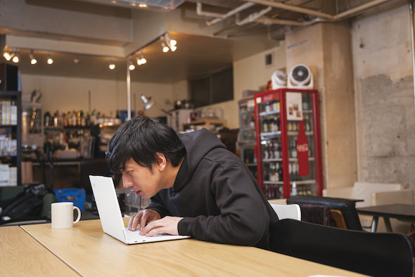 Lenovoタイアップ／＜Yoga Slim 750i Carbon＞