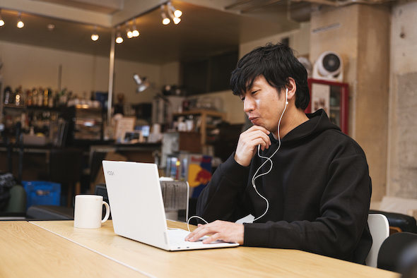 Lenovoタイアップ／＜Yoga Slim 750i Carbon＞