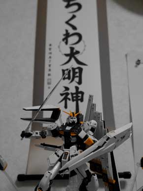 デジカメ 特定の色だけを写す フィルター 機能 写真 エモ パートカラー カメラ