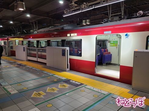 電車の窓 QRコード