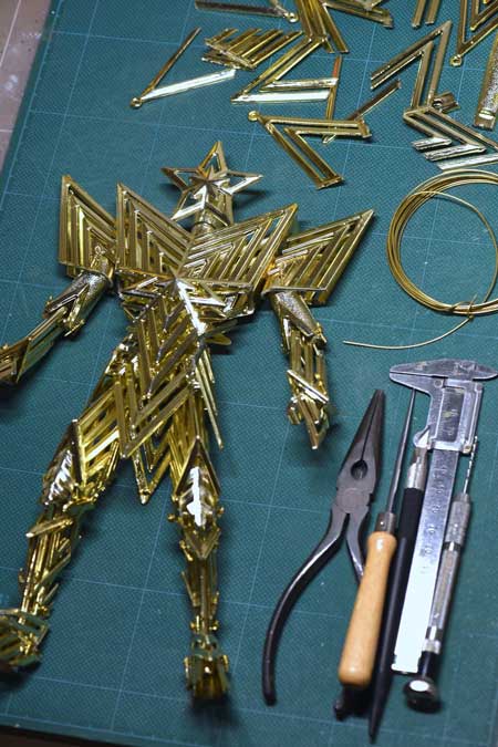 工作 ホームセンター クリスマス デコレーション 星飾り ロボット 安居智博