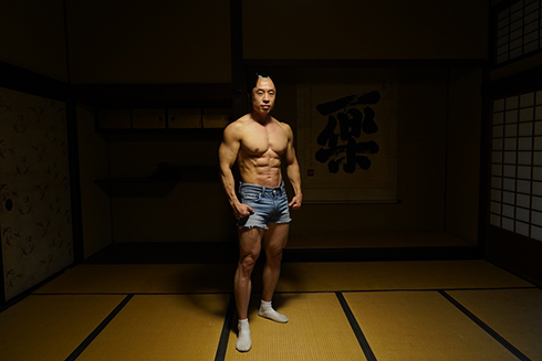 なかやまきんに君 ジェイソン・デルーロ Jawsh685 Savage Love BTS きんにく侍 YouTube コラボ ハリウッド アメリカ