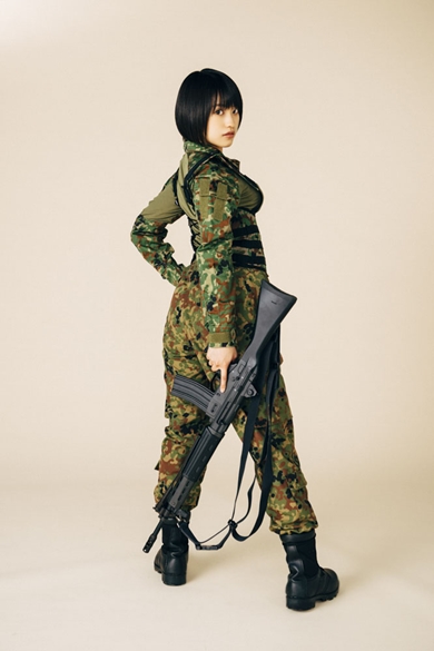 かざり 自衛隊 タレント ダイエット YouTube