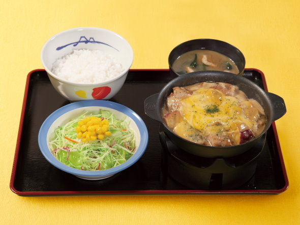 松屋 シュクメルリ鍋定食 ヌードル 日清食品 コラボ ジョージア