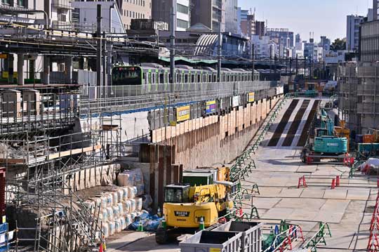 渋谷駅前 重機 大博覧会 写真 再開発 工事現場 クレーン ロマン