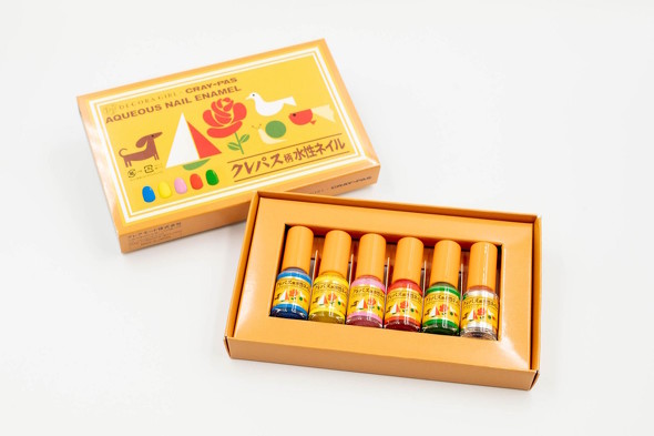 クレパス柄水性ネイル