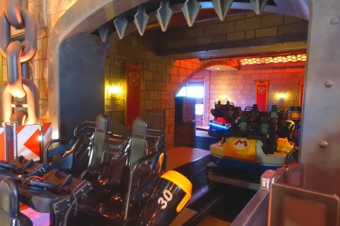 スーパーニンテンドーワールド開業延期