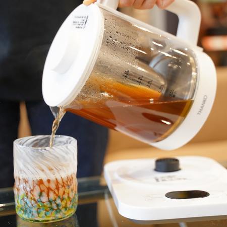 煮出し＆温度調整ができる電気ティーポット