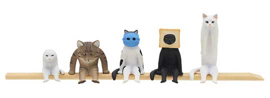 座る変な猫 キタンクラブ カプセルトイ フィギュア マスク猫 二足歩行