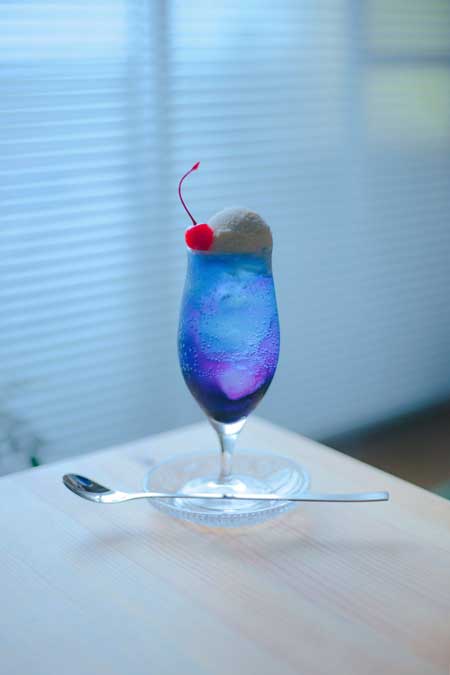夜空 浮かべた レアチーズケーキ tsunekawa クリームソーダ きれい