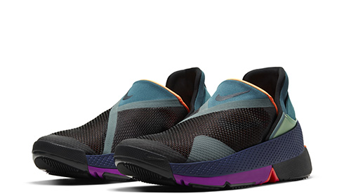 かかとをつぶさずに履けるシューズが登場！　足だけで着脱可能な「Nike GO FlyEase」