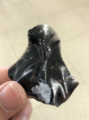黒曜石