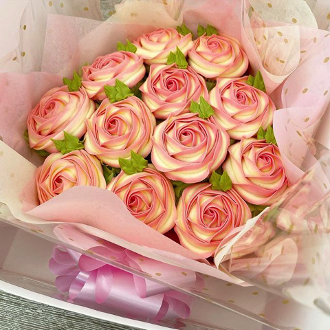 本物の花のようなカップケーキ