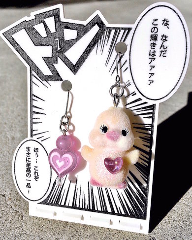 漫画風ピアス　ピアススタンド