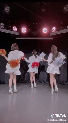 Perfume 新宝島 tiktok サカナクション 山口一郎 ダンス