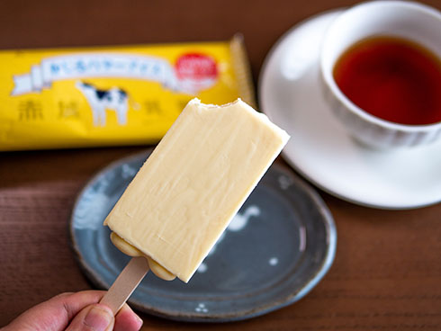 かじるバターアイスをかじったところ