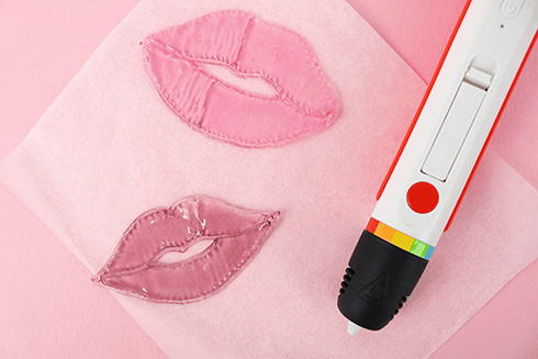 ペンでなぞるとキャンディーが作れる！　ポラロイド社が飴細工を作れる3Dペン発表