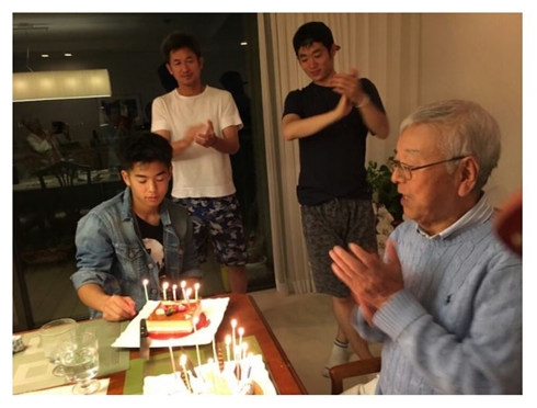 三浦りさ子 三浦獠太 次男 三浦カズ 息子 卒業式