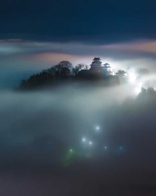 城好きのため 城の写真 岐阜城 月 美しい かっこいい