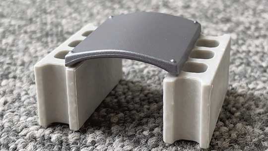 マジで鬼のように割れる瓦 瓦割り カプセルトイ TAMA-KYU