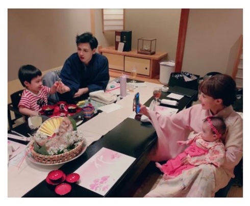 アレクサンダー 川崎希 お宮参り お食い初め