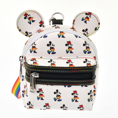 ディズニーストア レインボープライド