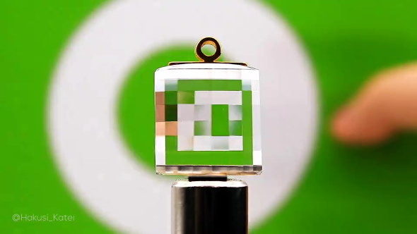 水晶 ピクセルミラー ドット絵