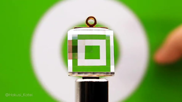 水晶 ピクセルミラー ドット絵