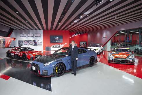 GT-R NISMO NISMOステルスグレー