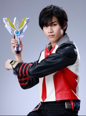 ウルトラマントリガー ウルトラマンティガ 寺坂頼我 坂本浩一 円谷プロ