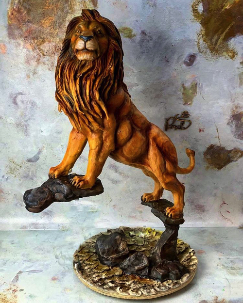 彫刻のようなケーキ