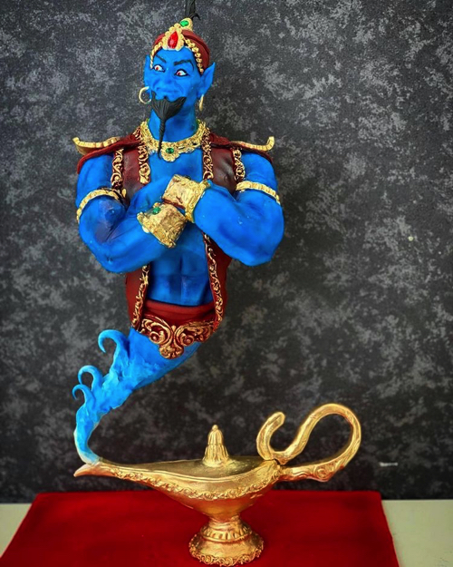 彫刻のようなケーキ