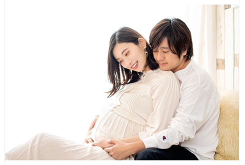 尻職人 倉持由香 妊娠 第一子 結婚 ふ〜ど マタフォト マタニティーフォト 出産 予定日