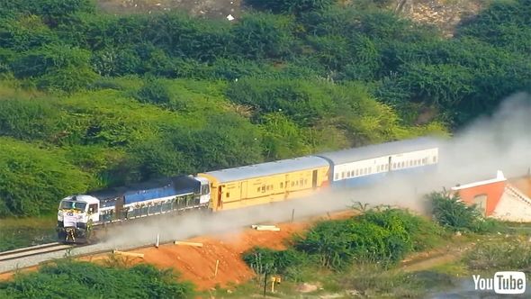 鉄道 海外 YouTube インド 試運転