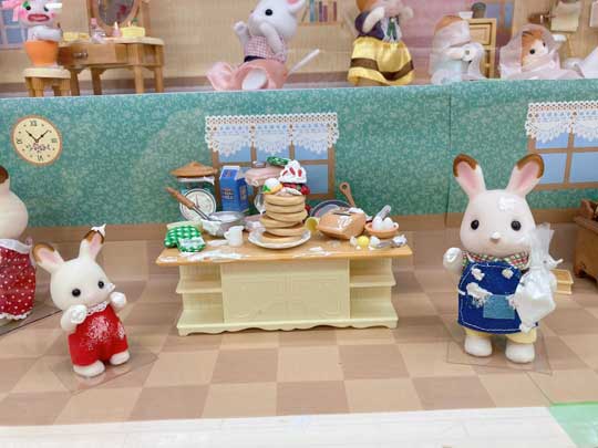 ヨドバシ 吉祥寺店 シルバニアファミリー ディスプレイ いたずら 子ども