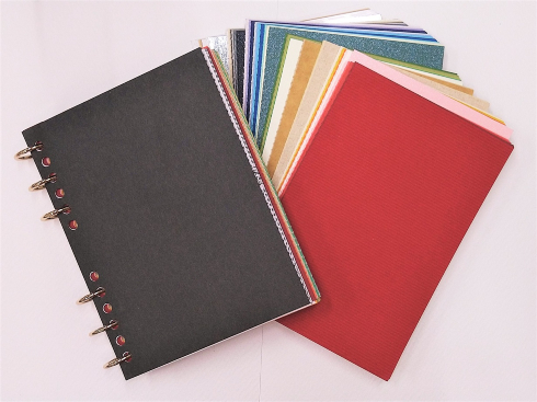 紙の見本帳ノート