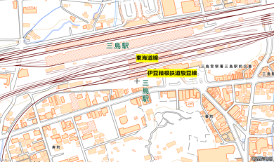 三島駅 ホーム えぐれ