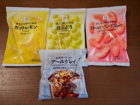 紅茶ポーションと冷凍フルーツ