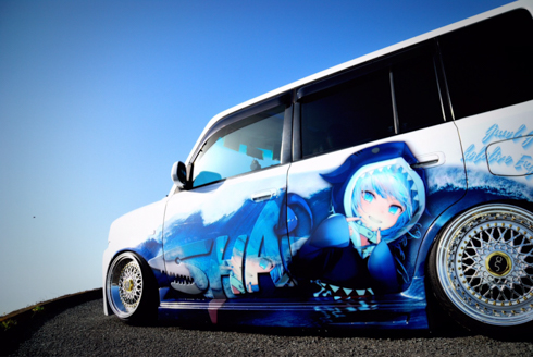 痛車 ホロライブ がうる・ぐら サメちゃん