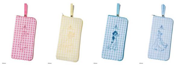 ペンライトケース（各2310円）