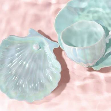 Francfrancテーブルウェアシリーズ「オパールシェル」イメージ