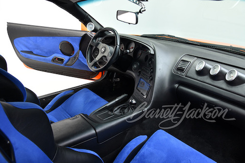 ワイルド・スピード スープラ オレンジ ポール・ウォーカー 競売 オークション