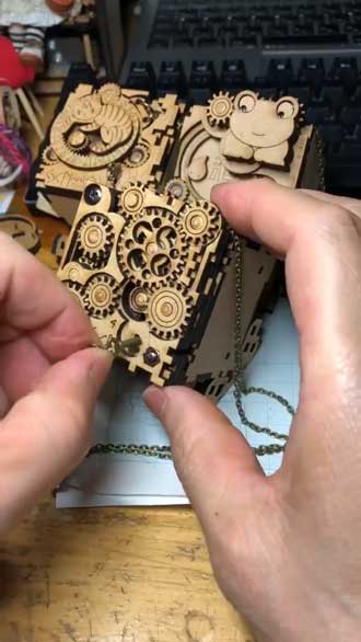 歯車 オルゴール ハンドメイド 手作り アクセサリー 作品
