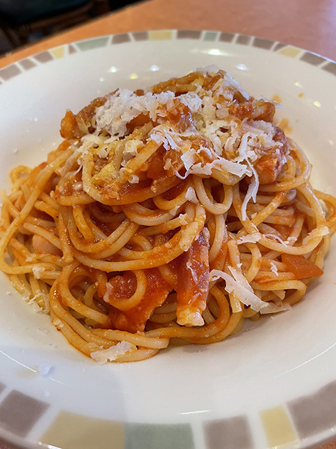 手ごろに本格イタリアンを味わえる！　イタリア人直伝「サイゼリヤの美味しい食べ方」がこだわり満載で試してみたくなる