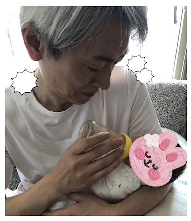 登坂淳一 娘 第一子女児 出産 哺乳瓶 ミルク