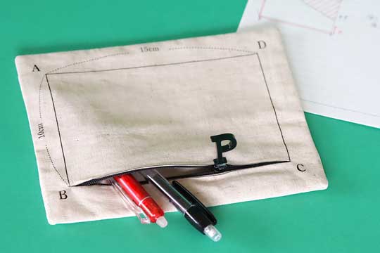 動く点P ポーチ ファスナー スライダー 線分 移動